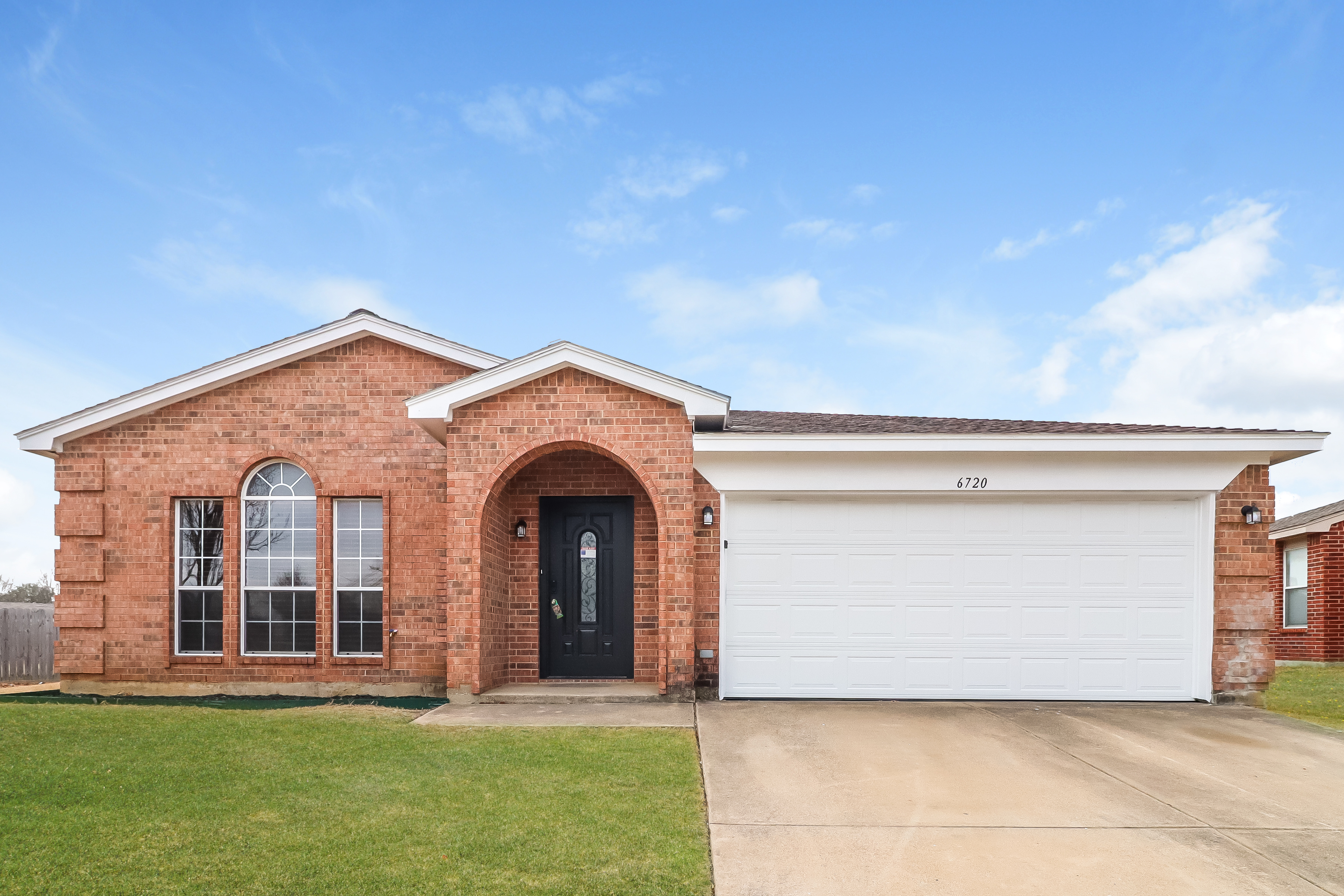 6720 BIGHORN RDG ARLINGTON, TX 76002